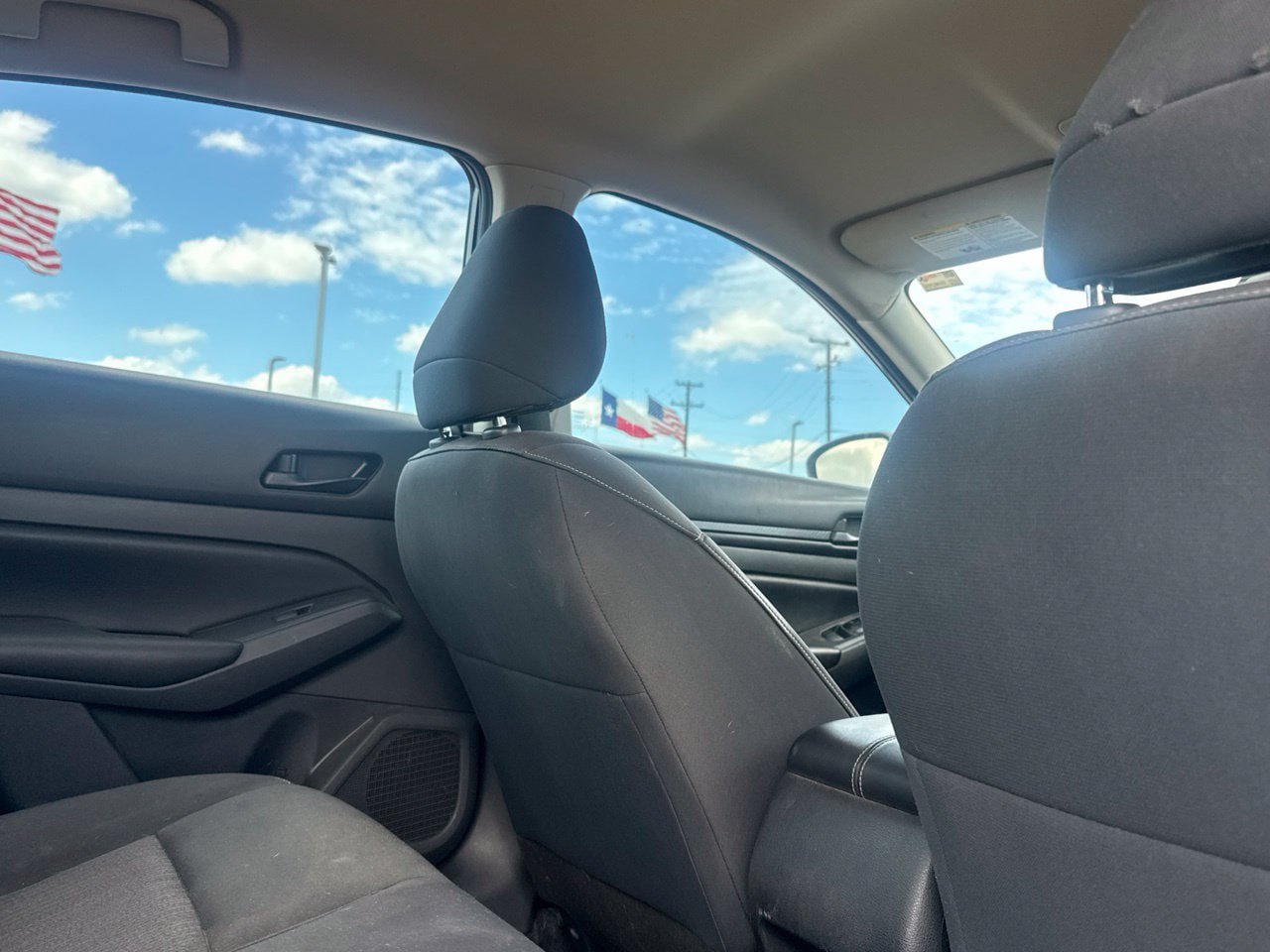 Used 2023 Nissan Altima 2.5 S FWD image 36