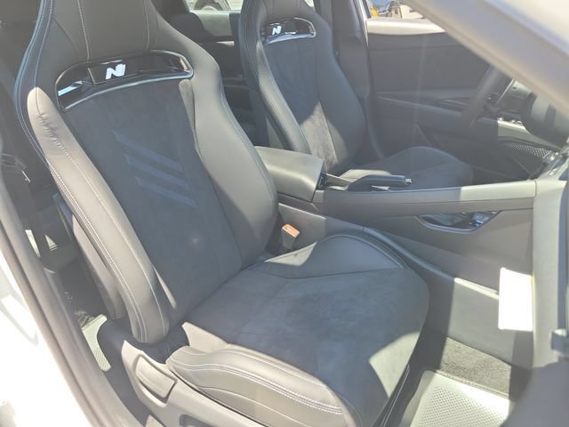 New 2026 Hyundai Elantra N FWD image 21