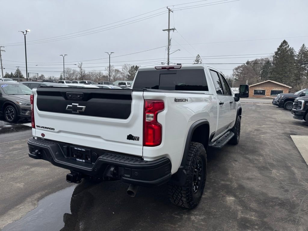 Used 2024 Chevrolet Silverado 2500 ZR2 w/ ZR2 Bison Edition image 6