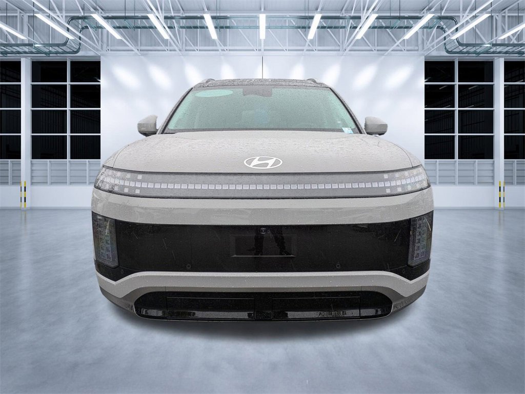 Certified 2026 Hyundai Ioniq 9 Calligraphy image 10