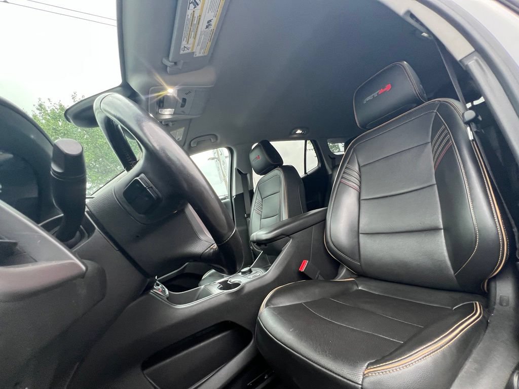Used 2022 GMC Terrain AT4 AWD/4WD image 16