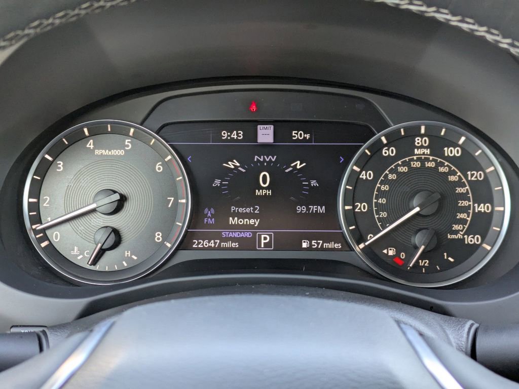 Certified 2025 INFINITI QX55 Essential image 30