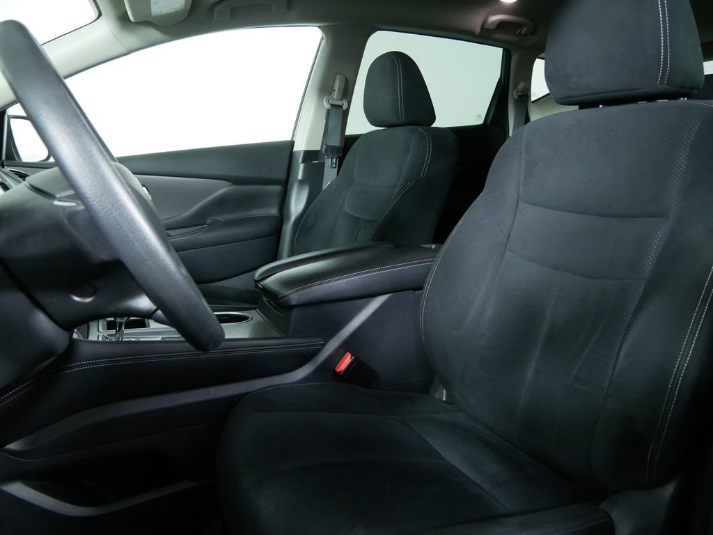 Used 2022 Nissan Murano S image 12