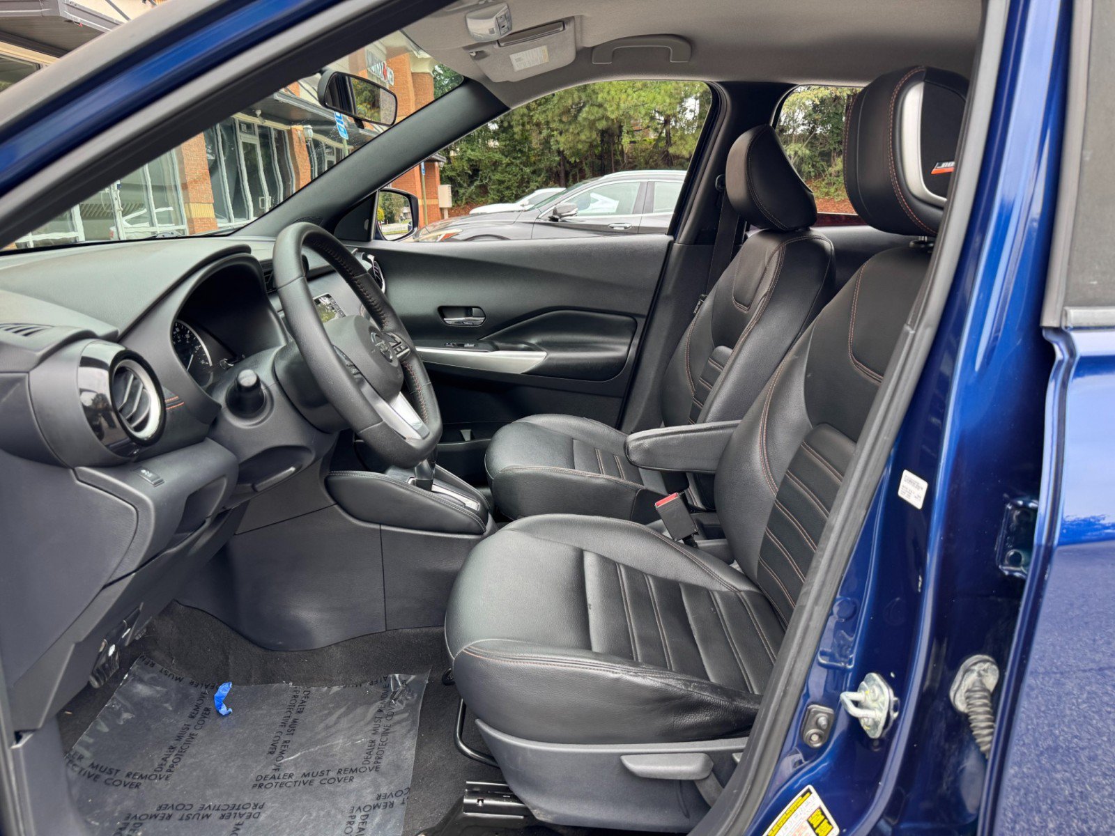 Used 2019 Nissan Kicks SR w/ SR Premium Package FWD image 15