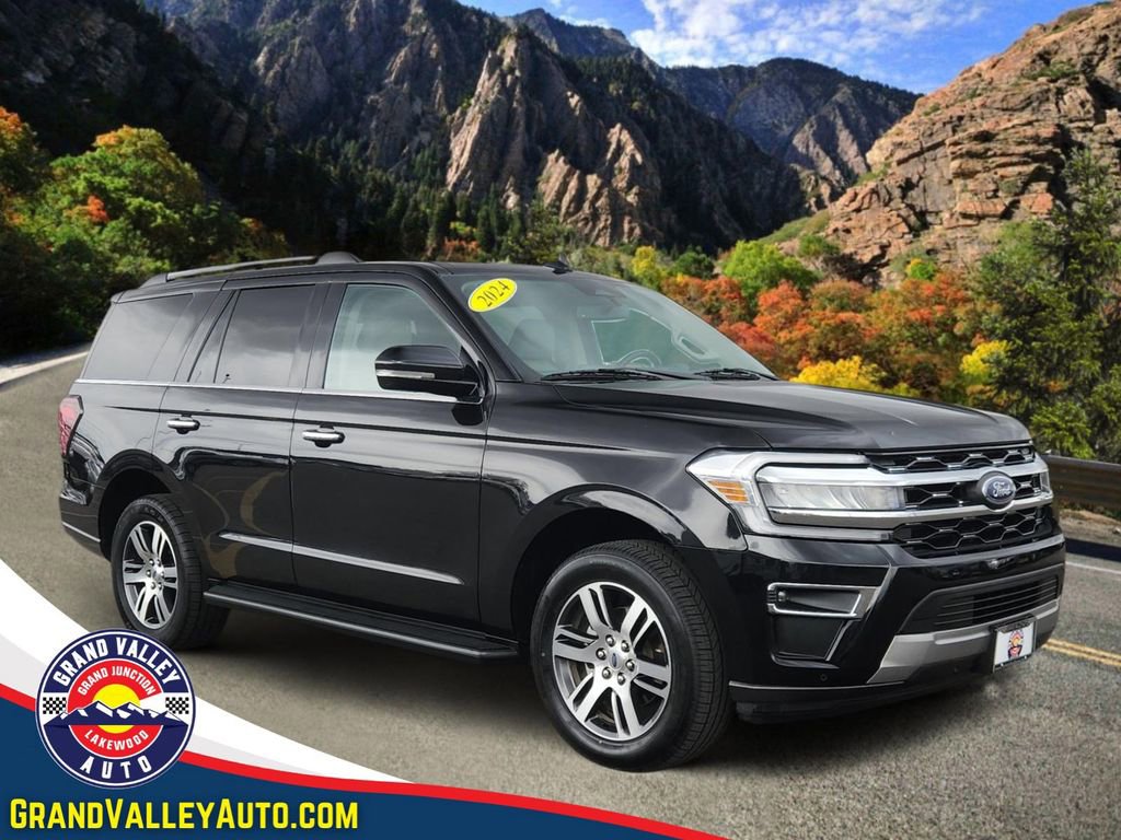 Used 2024 Ford Expedition Limited AWD/4WD image 1