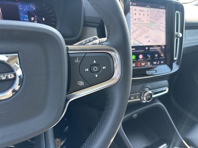 Certified 2023 Volvo XC40 B5 Ultimate w/ Climate Package image 27