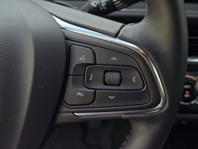 Used 2025 Buick Envista Sport Touring w/ Convenience I Package FWD image 19