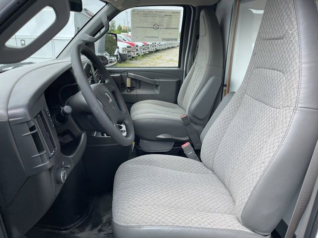 New 2025 GMC Savana 3500 w/ Power Convenience Package image 7