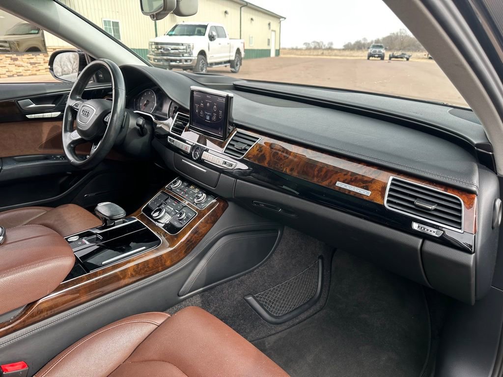 Used 2018 Audi A8 L 3.0T w/ Executive Package image 29