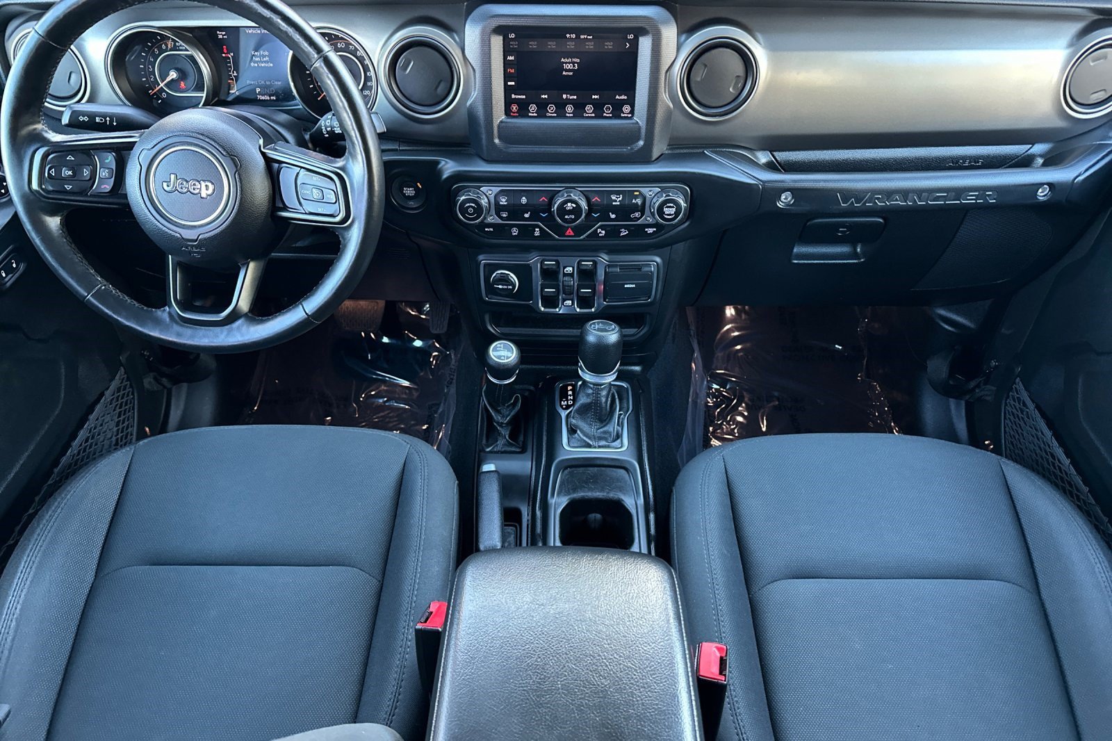 Used 2018 Jeep Wrangler Unlimited Sport S AWD/4WD image 15