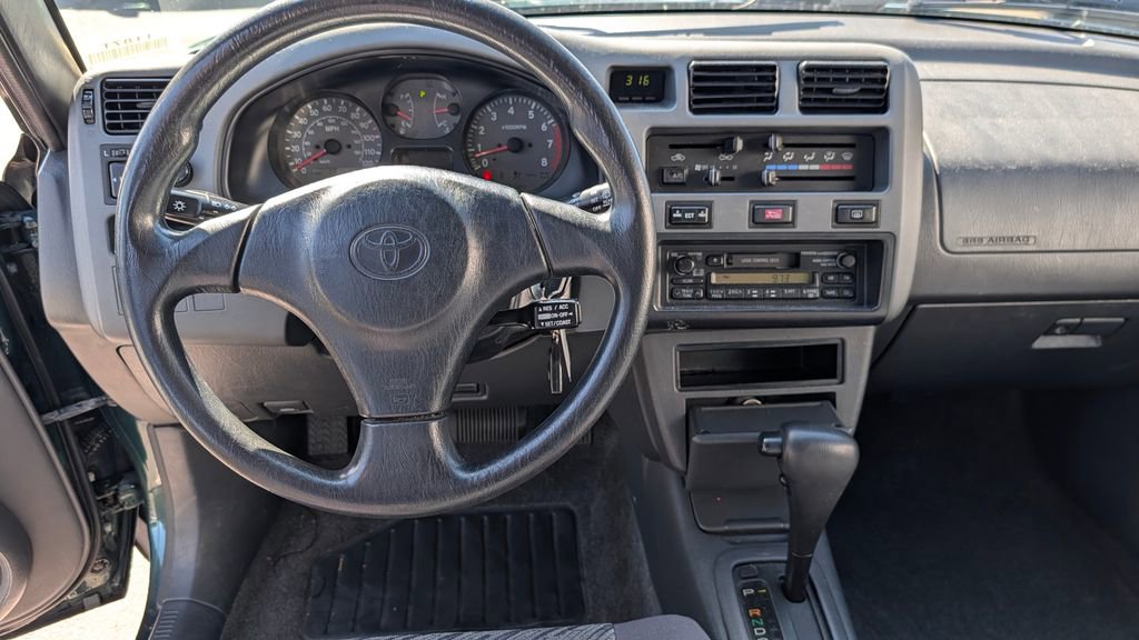 Used 1998 Toyota RAV4 2WD 4-Door image 4
