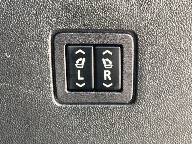 Used 2019 Chevrolet Traverse High Country FWD image 22
