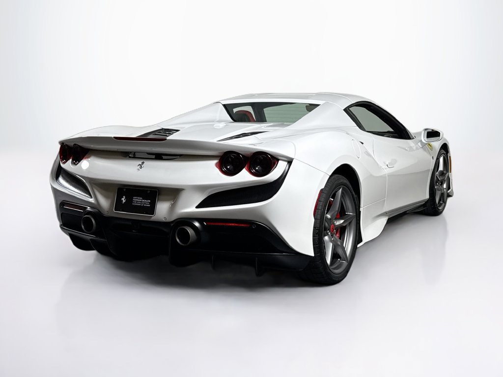 Certified 2022 Ferrari F8 Tributo RWD image 9