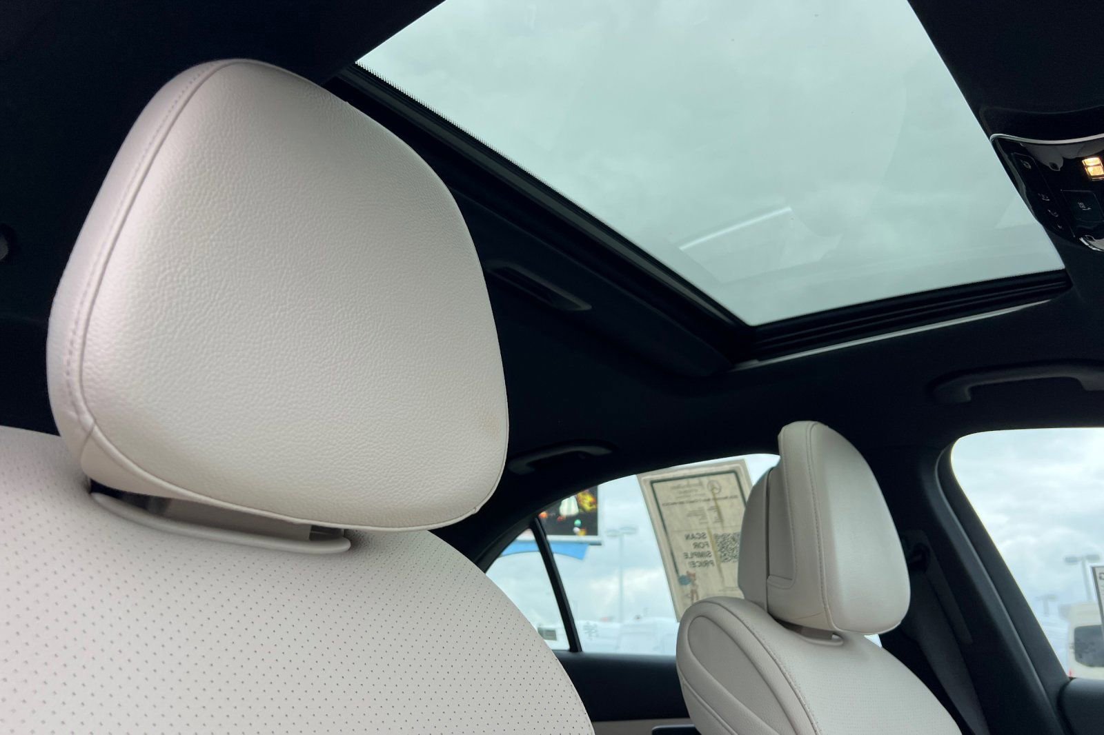 Certified 2024 Mercedes-Benz C 300 4MATIC Sedan image 19