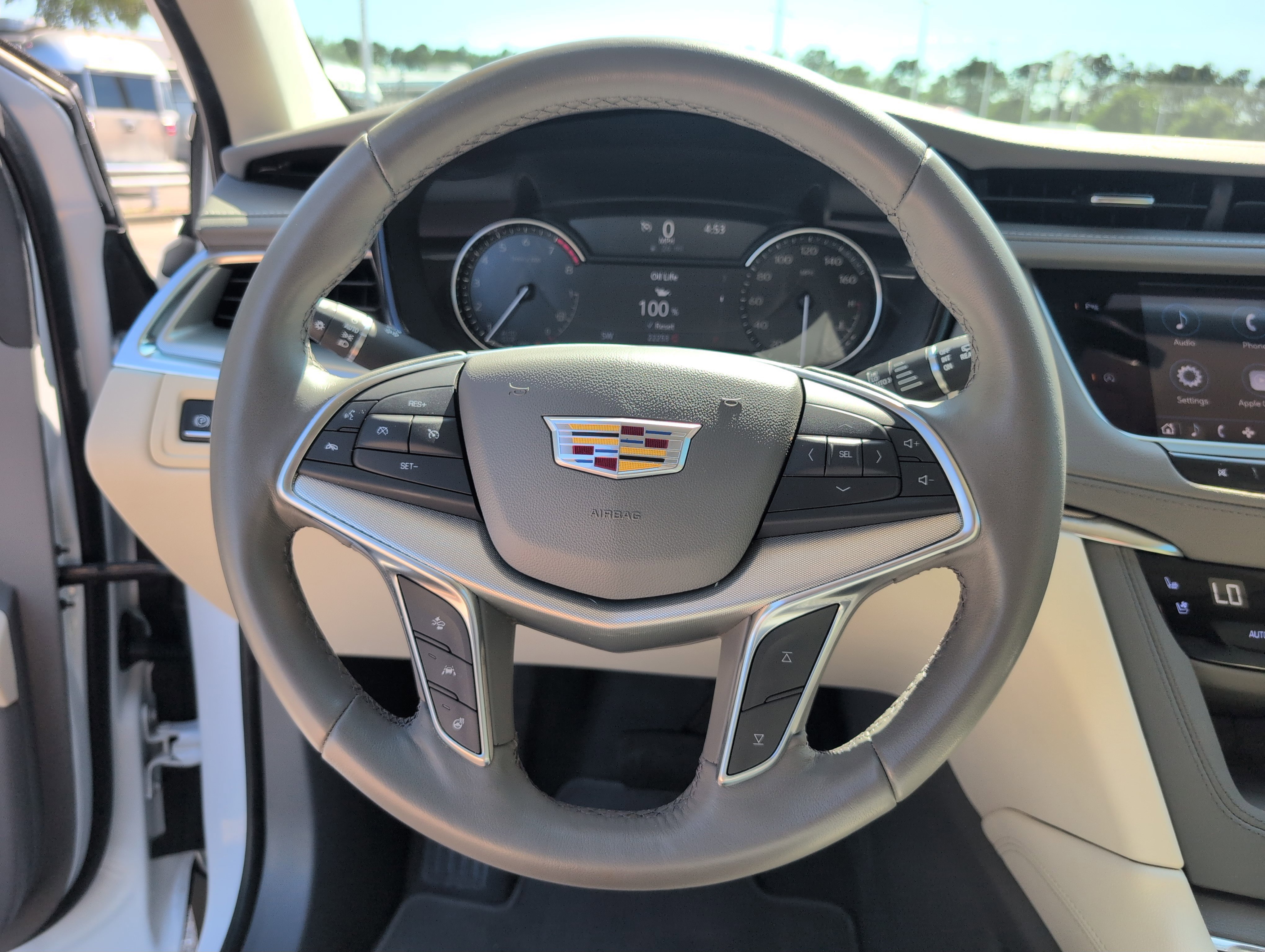 Certified 2022 Cadillac XT5 Premium Luxury FWD image 25