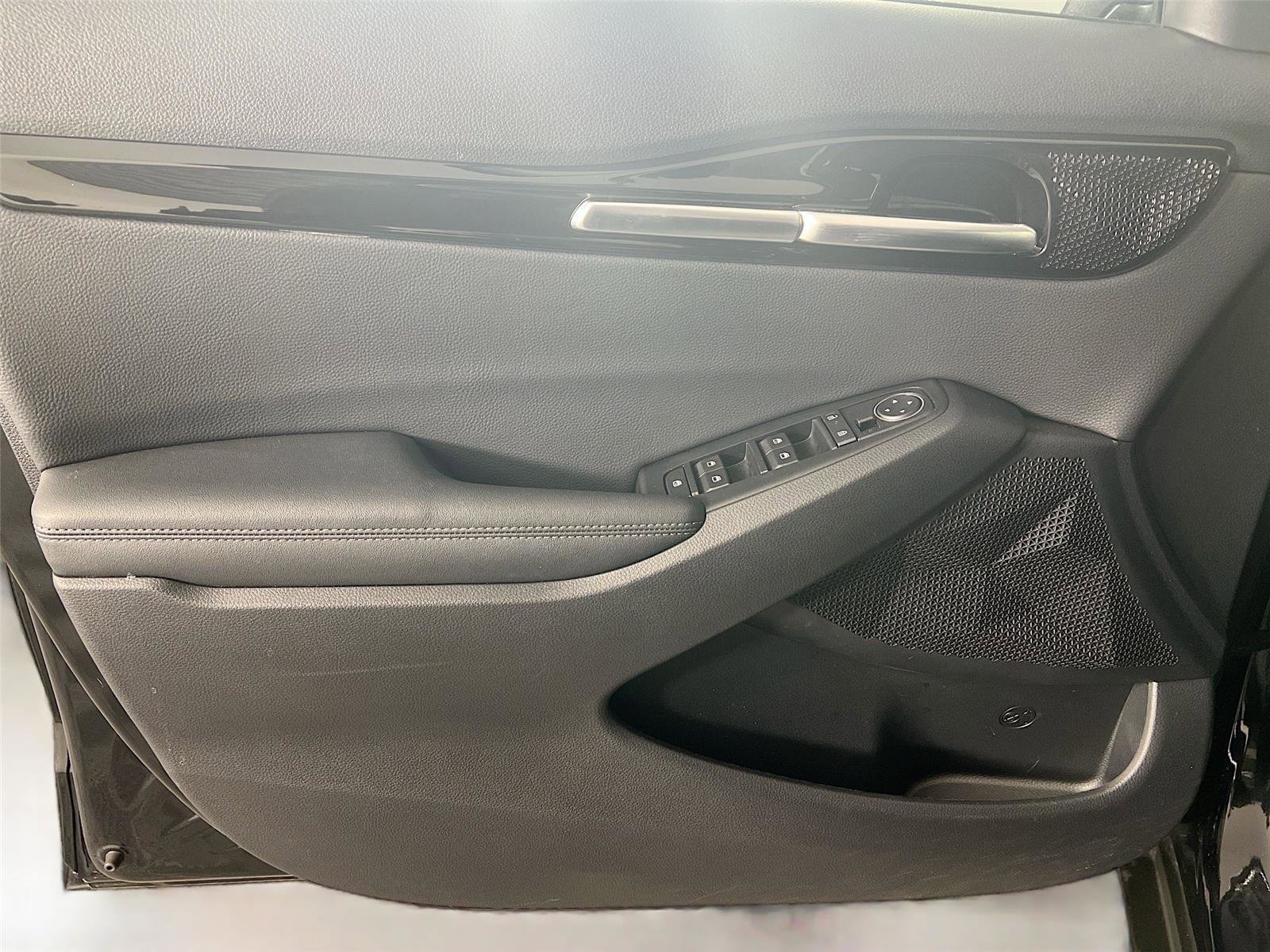 Used 2024 Kia Seltos EX image 19