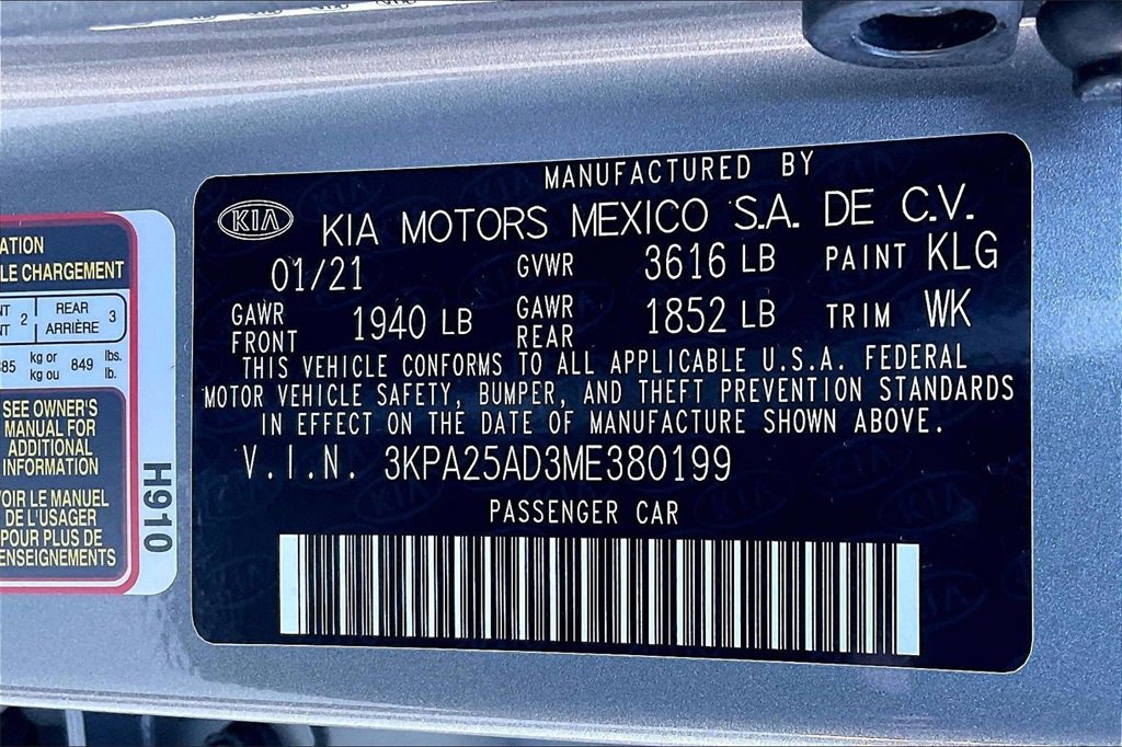 Certified 2021 Kia Rio S image 34