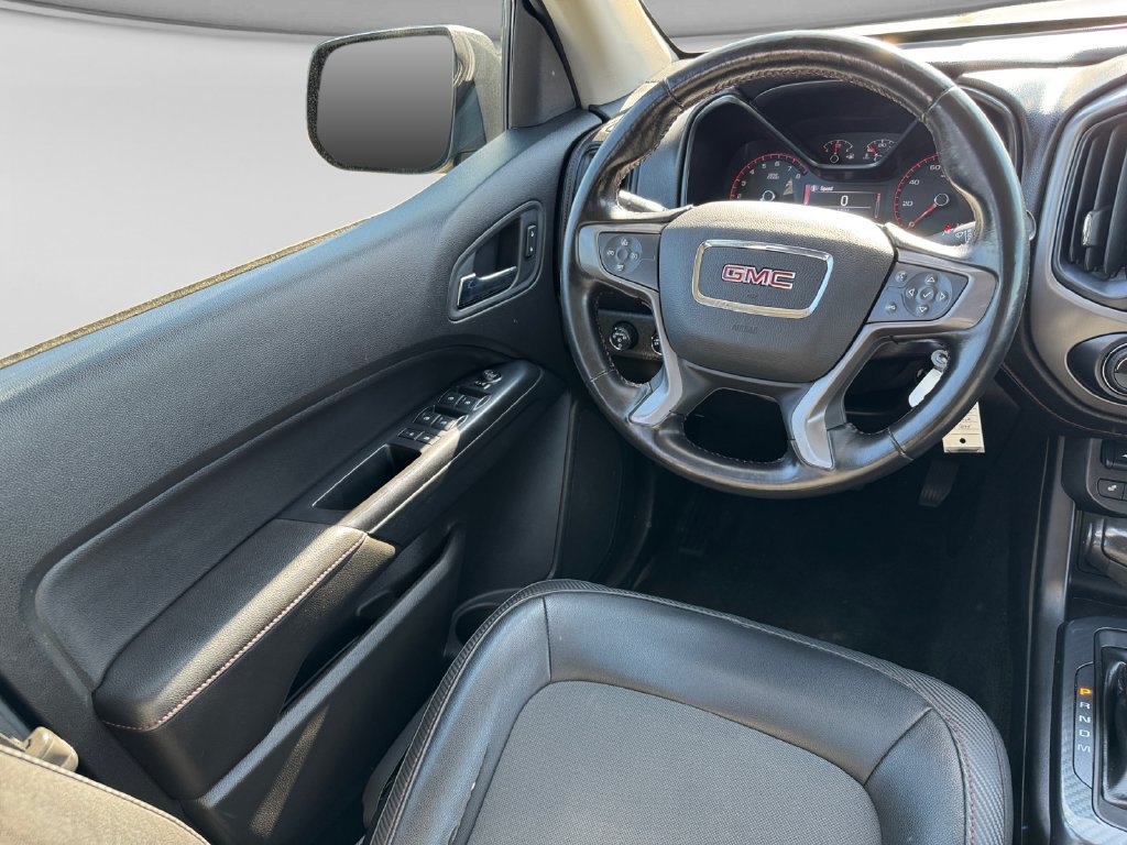 Used 2016 GMC Canyon SLE AWD/4WD image 16