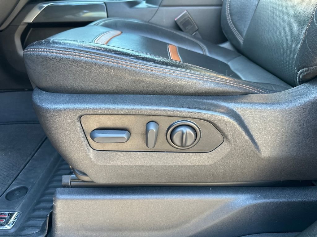 Used 2021 GMC Sierra 1500 AT4 image 17