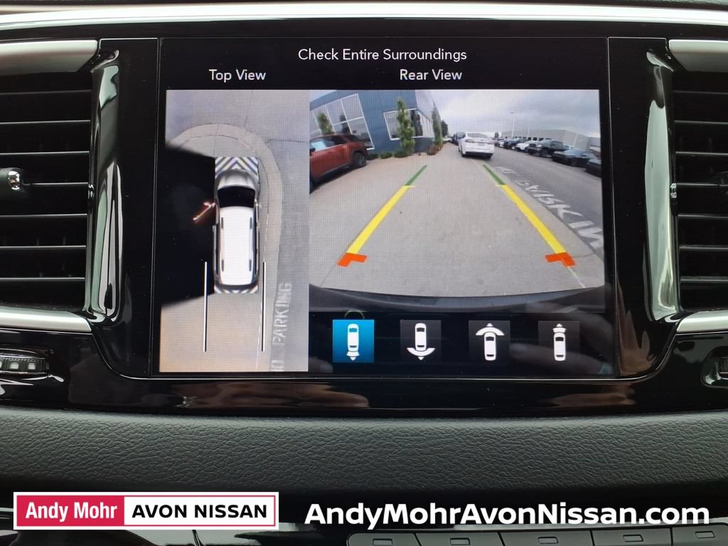Used 2019 Chrysler Pacifica Touring Plus w/ Advanced Safetytec Group FWD image 22