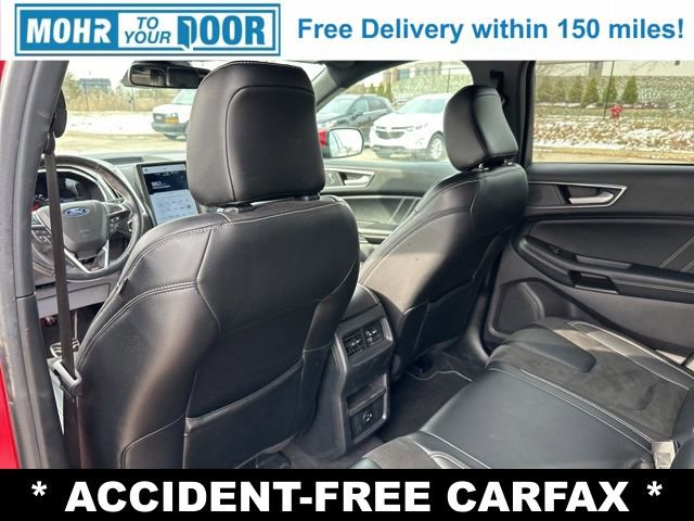 Used 2021 Ford Edge ST image 29