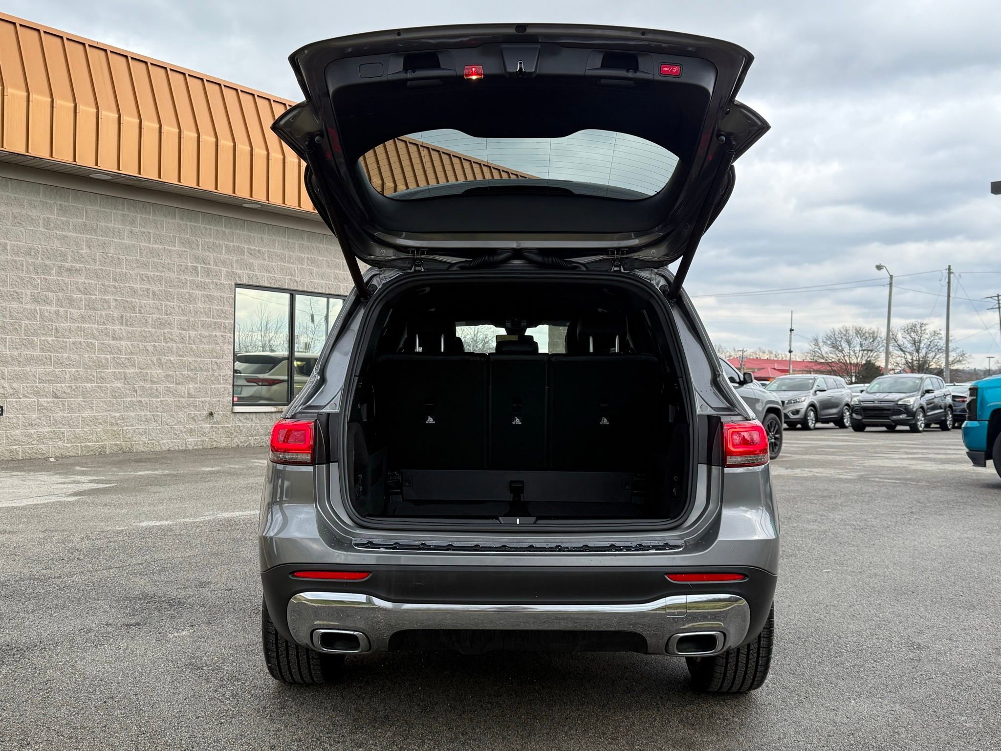 Used 2020 Mercedes-Benz GLB 250 4MATIC image 35