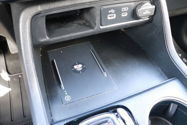 Certified 2024 Honda Pilot Touring image 16