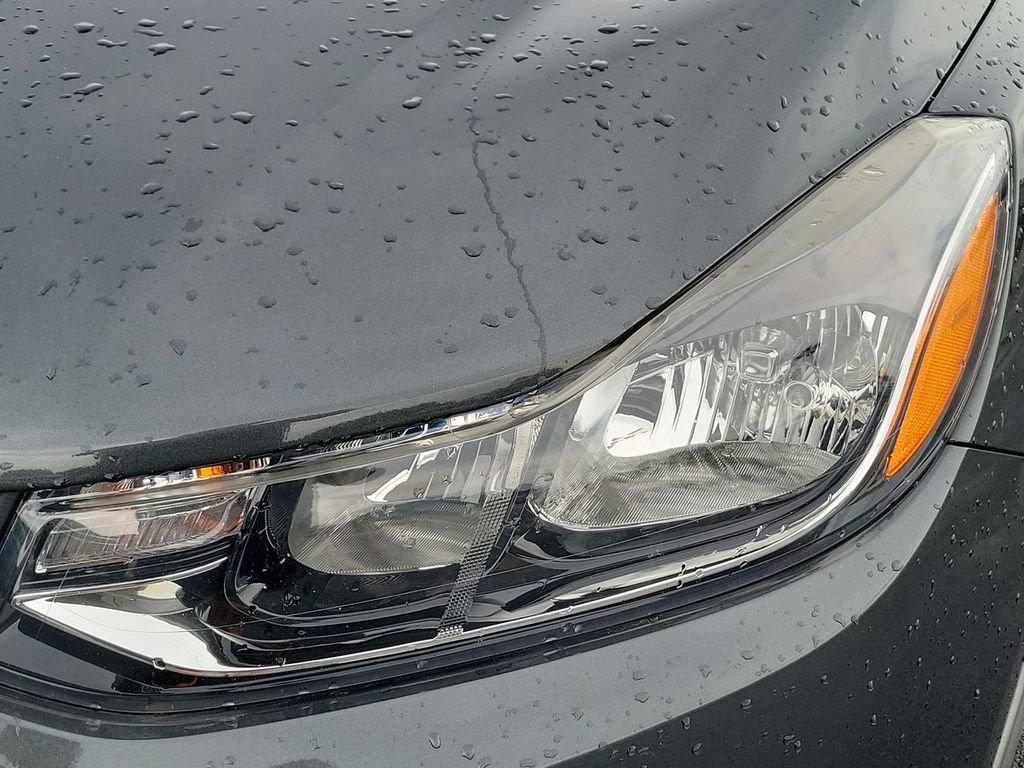 Used 2020 Chevrolet Trax LS FWD image 21