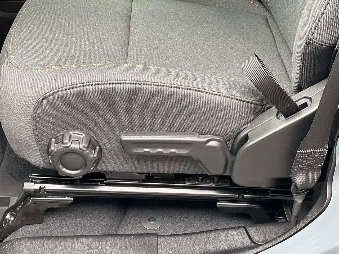 New 2026 Jeep Wrangler Sport S AWD/4WD image 30