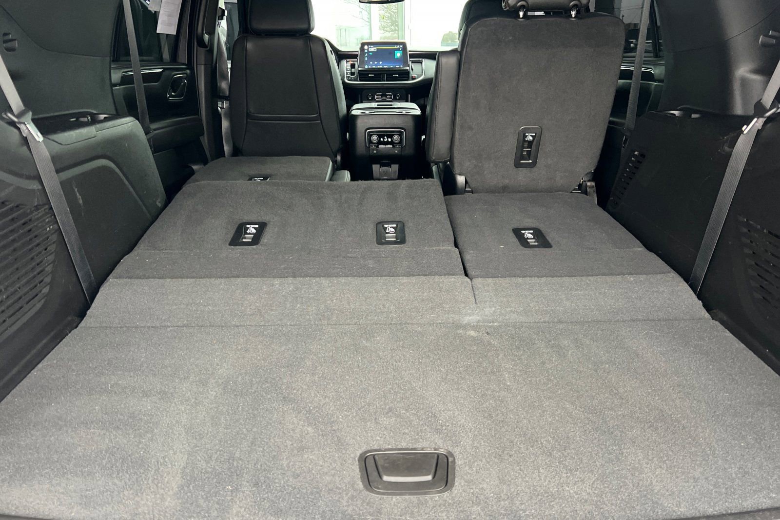 Used 2022 Chevrolet Tahoe RST w/ Sport Performance Package image 13