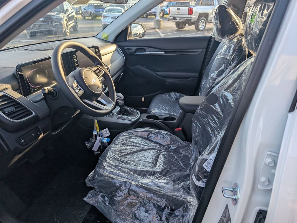 New 2026 Kia Seltos LX image 13