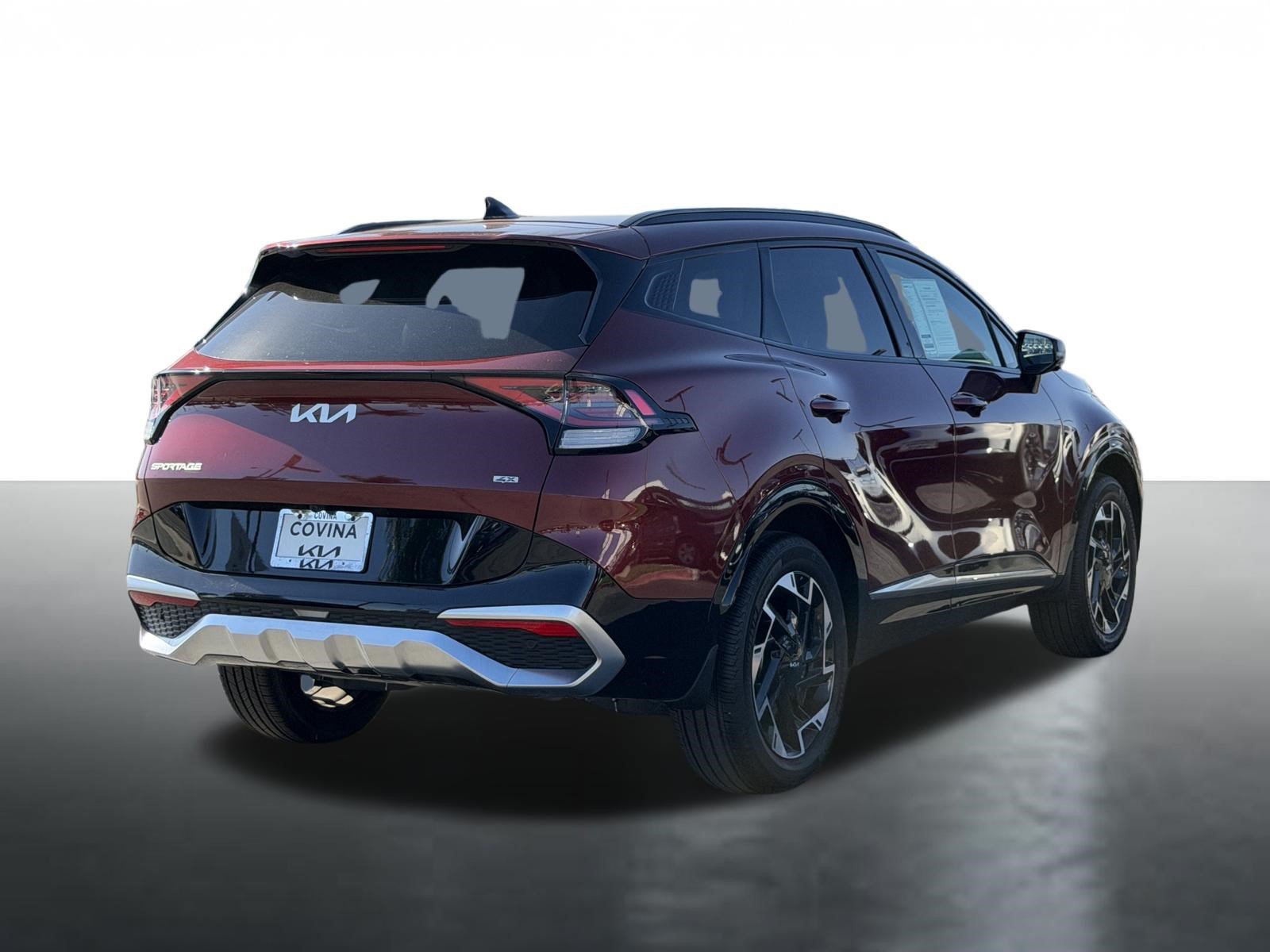 Certified 2025 Kia Sportage SX AWD/4WD image 8
