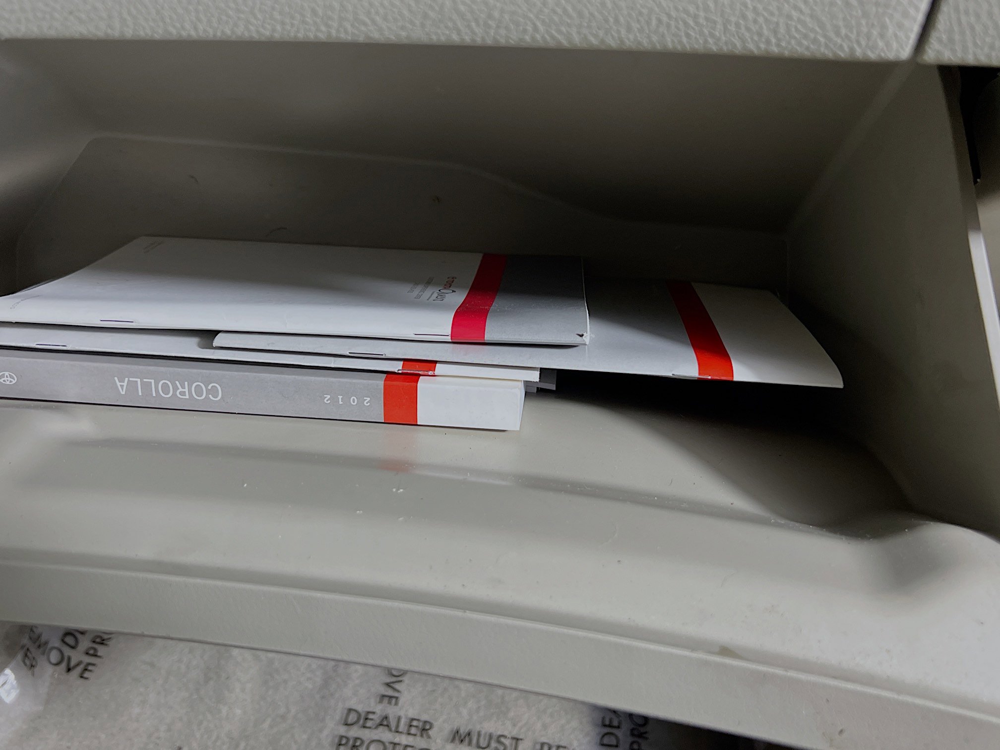 Used 2012 Toyota Corolla LE image 33