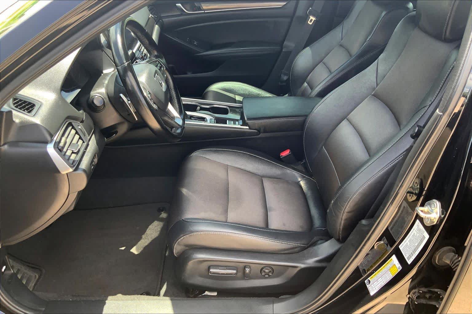 Used 2020 Honda Accord Sport image 8