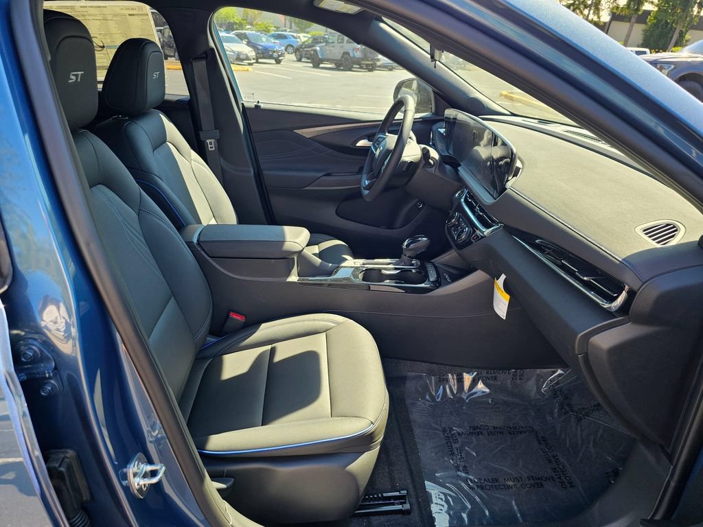 New 2026 Buick Envista Sport Touring w/ Convenience I Package FWD image 11