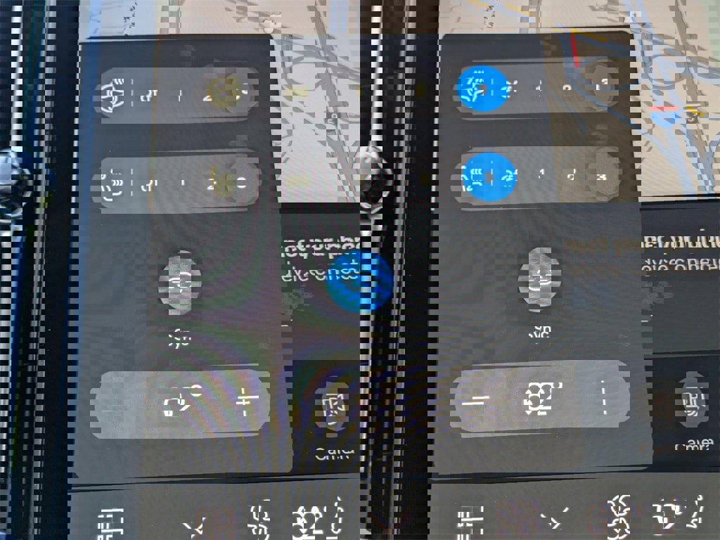 New 2026 Volvo XC90 T8 Plus w/ Protection Package Premier image 31