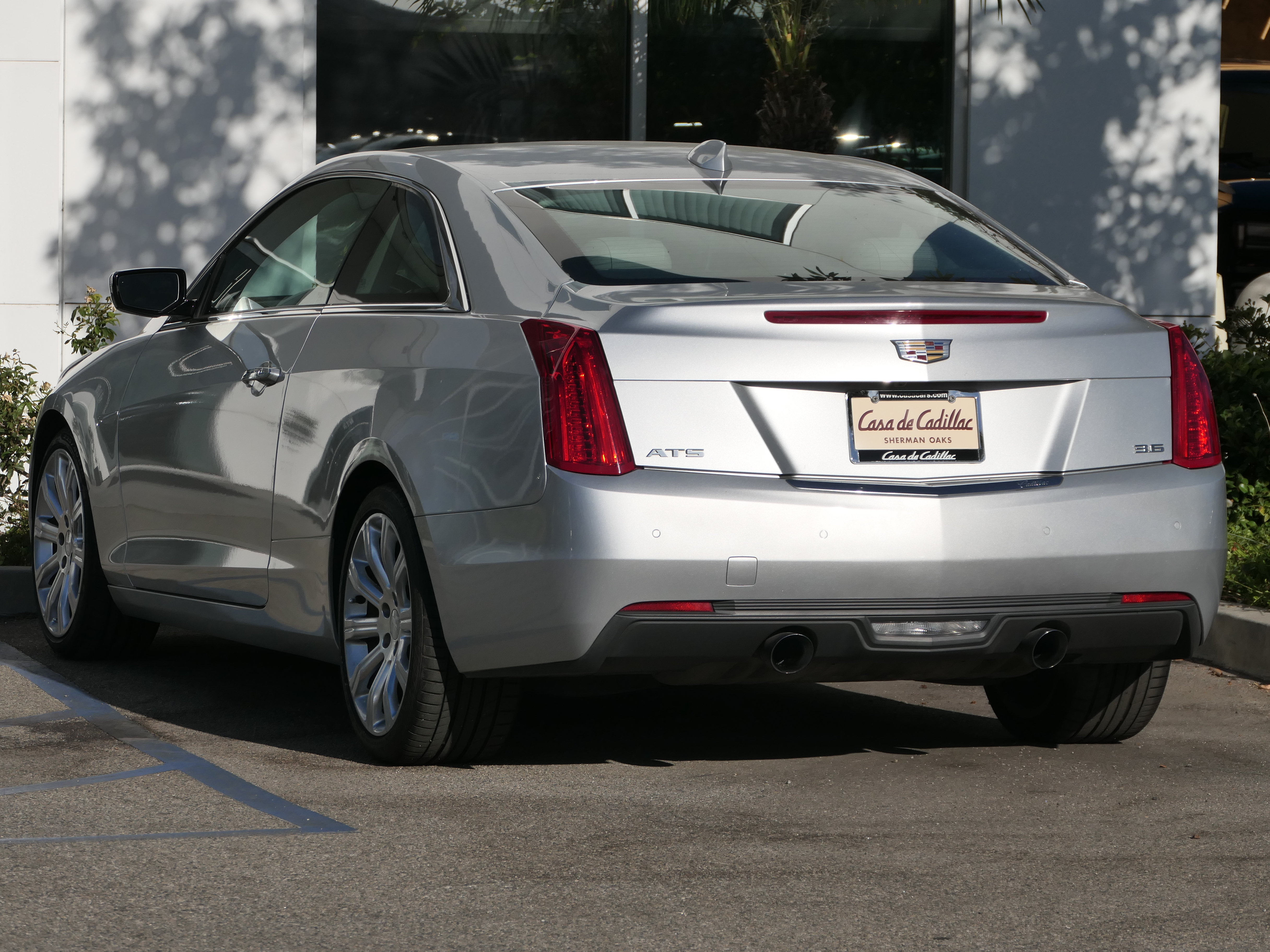 Used 2015 Cadillac ATS Luxury RWD image 3