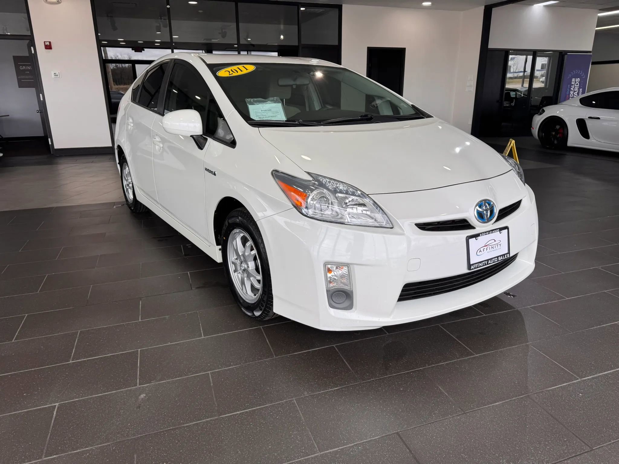 Used 2011 Toyota Prius Two FWD image 7