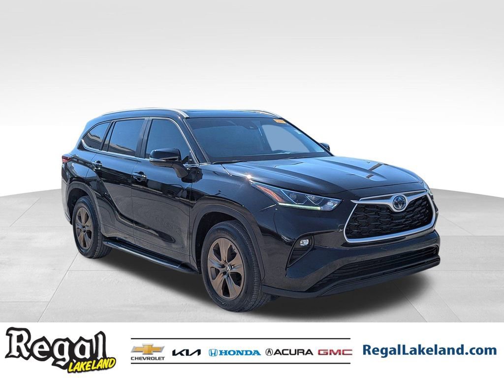 Used 2023 Toyota Highlander Bronze Edition