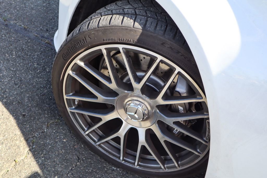 Used 2021 Mercedes-Benz C 63 AMG Sedan image 44