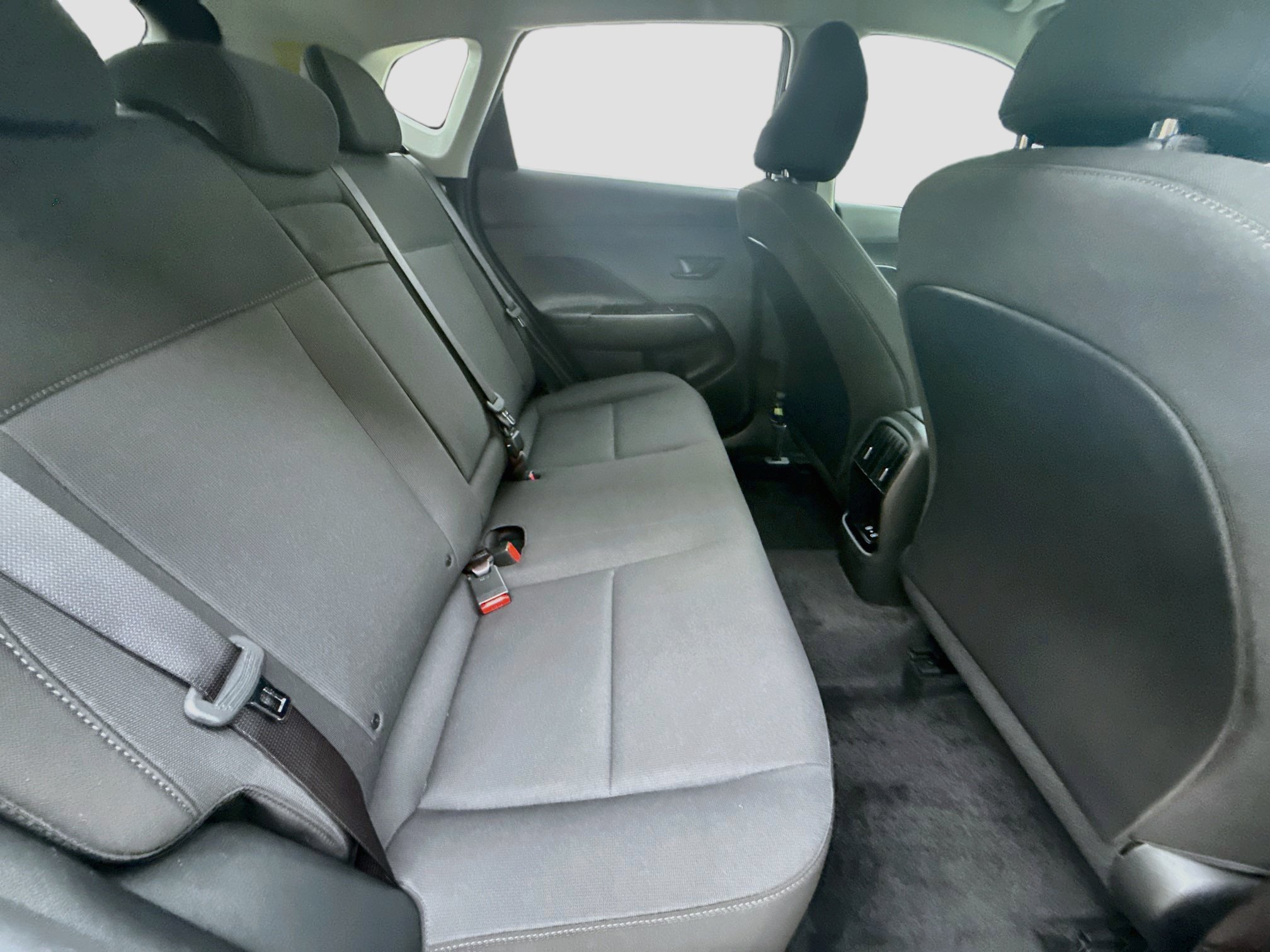Used 2025 Hyundai Kona SEL FWD image 26