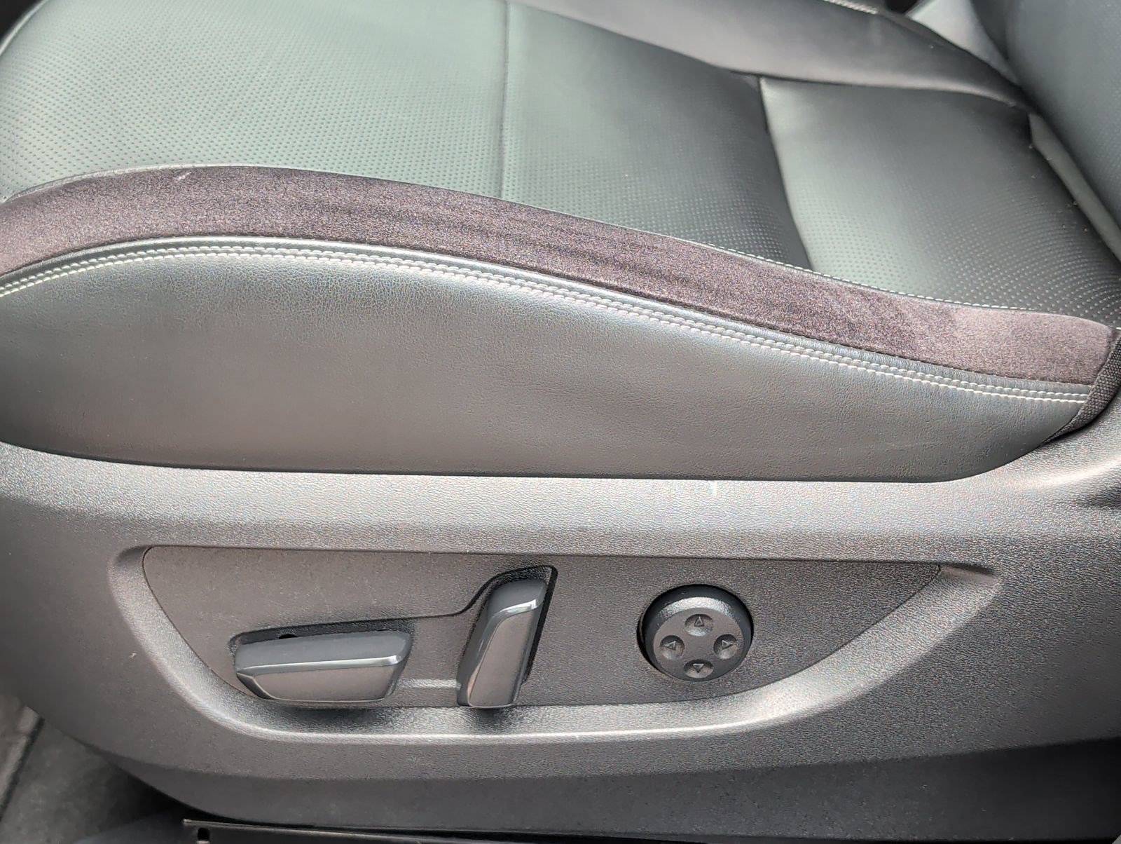 Used 2023 INFINITI QX50 Sport FWD image 10