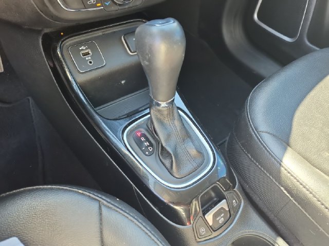 Used 2021 Jeep Compass Latitude FWD image 24