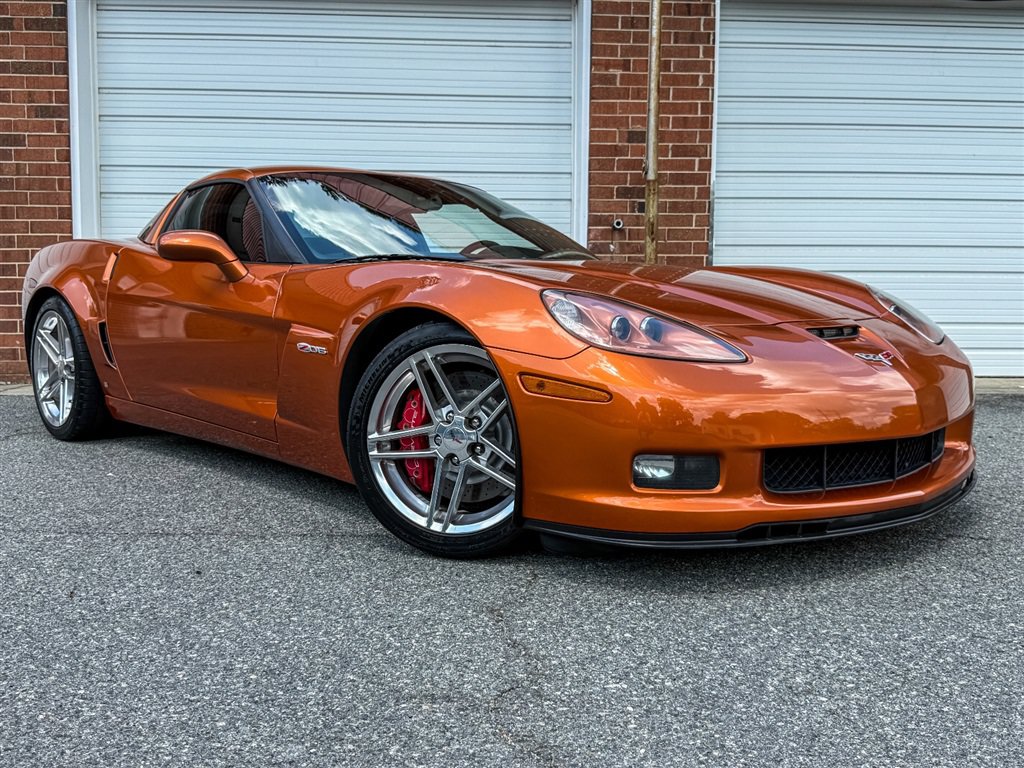 Used 2007 Chevrolet Corvette Z06 w/ Preferred Equipment Group RWD image 28