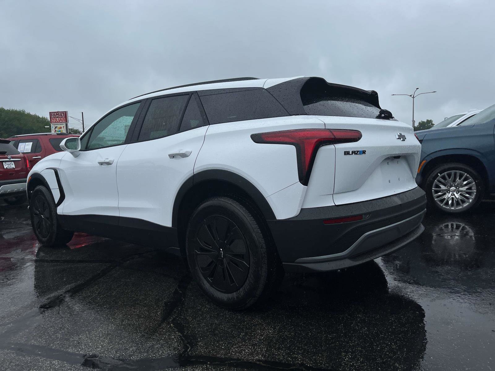 New 2025 Chevrolet Blazer EV LT image 3