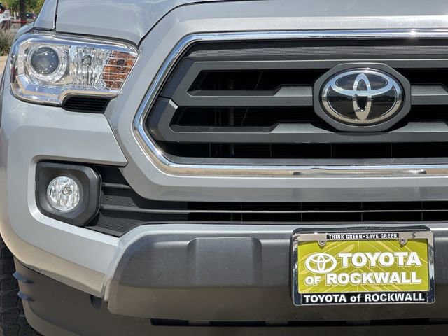 Used 2021 Toyota Tacoma SR5 RWD image 7