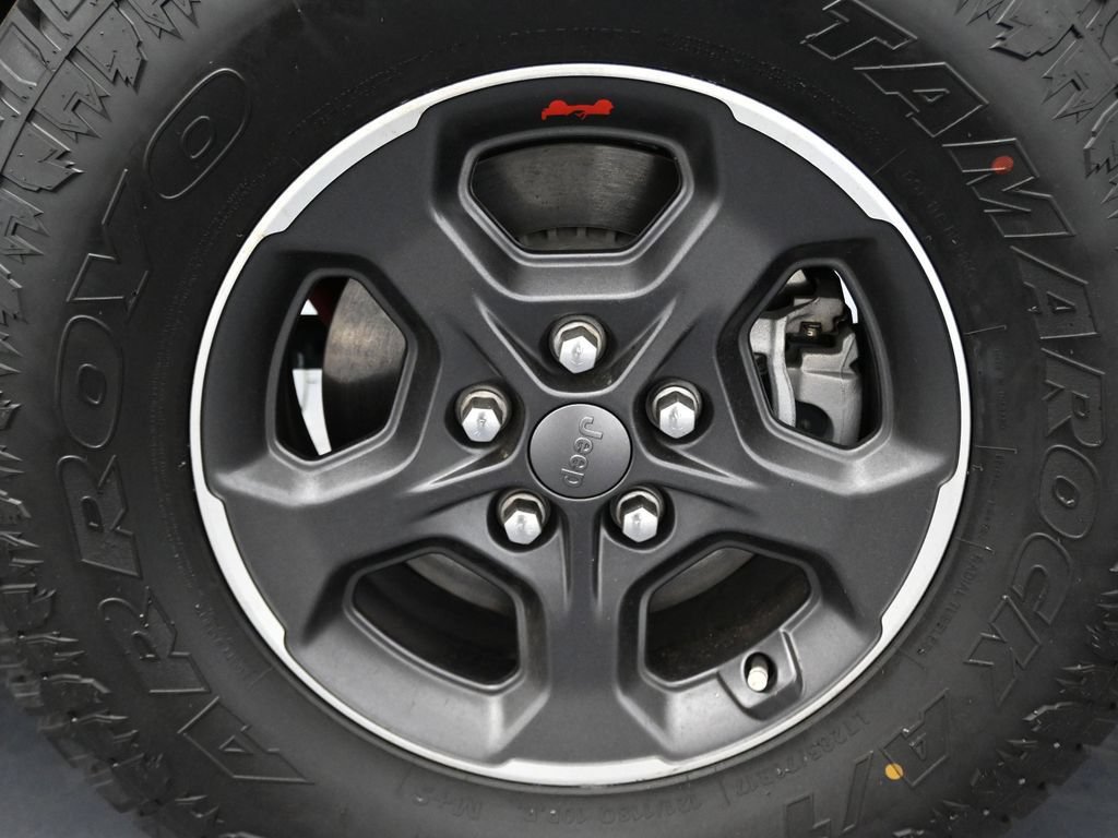 Used 2023 Jeep Gladiator Rubicon AWD/4WD image 31