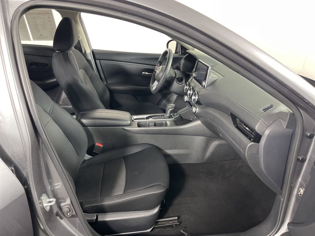 Used 2024 Nissan Sentra SV image 6