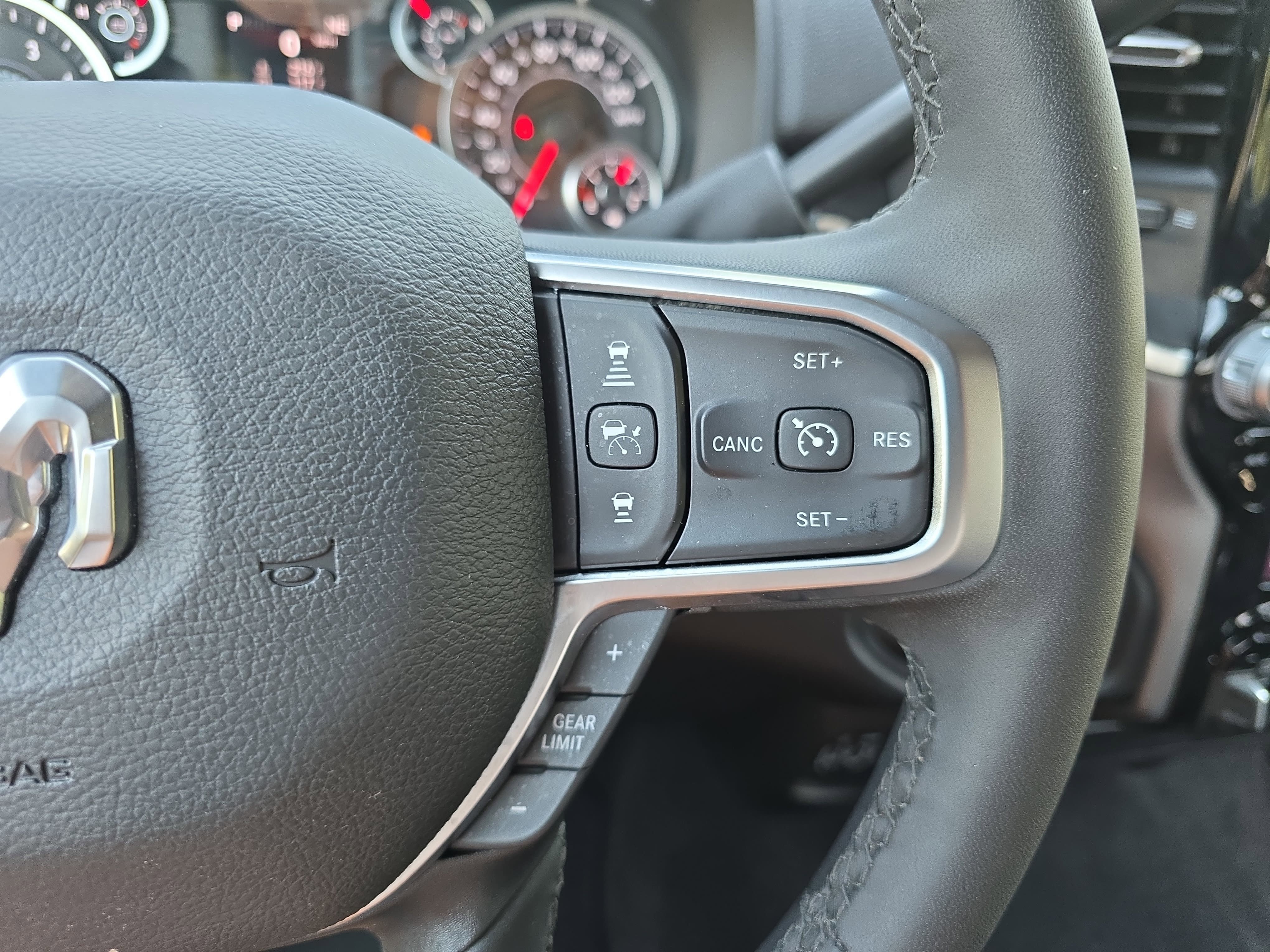 Used 2026 RAM 2500 Big Horn AWD/4WD image 16