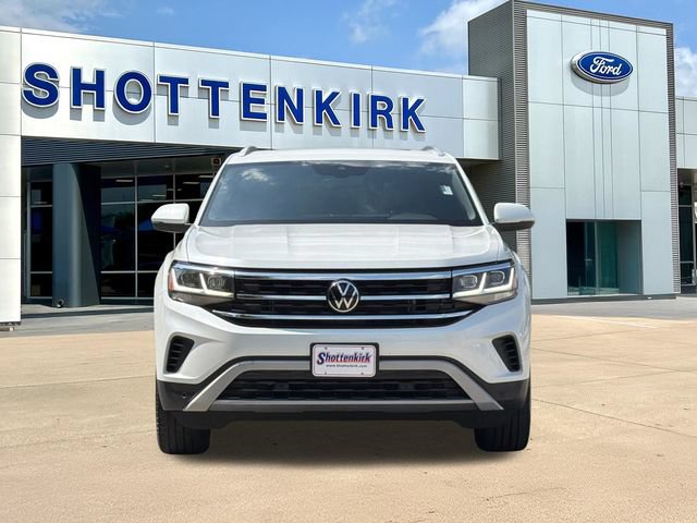 Used 2023 Volkswagen Atlas Cross Sport SEL AWD/4WD image 2